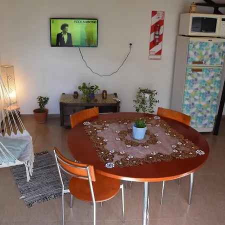 Tem Kotenkesh Dpto Macatobiano 4 Pax El Calafate Exterior photo